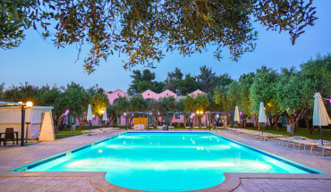 Family Village Hotel Family Village Hotel