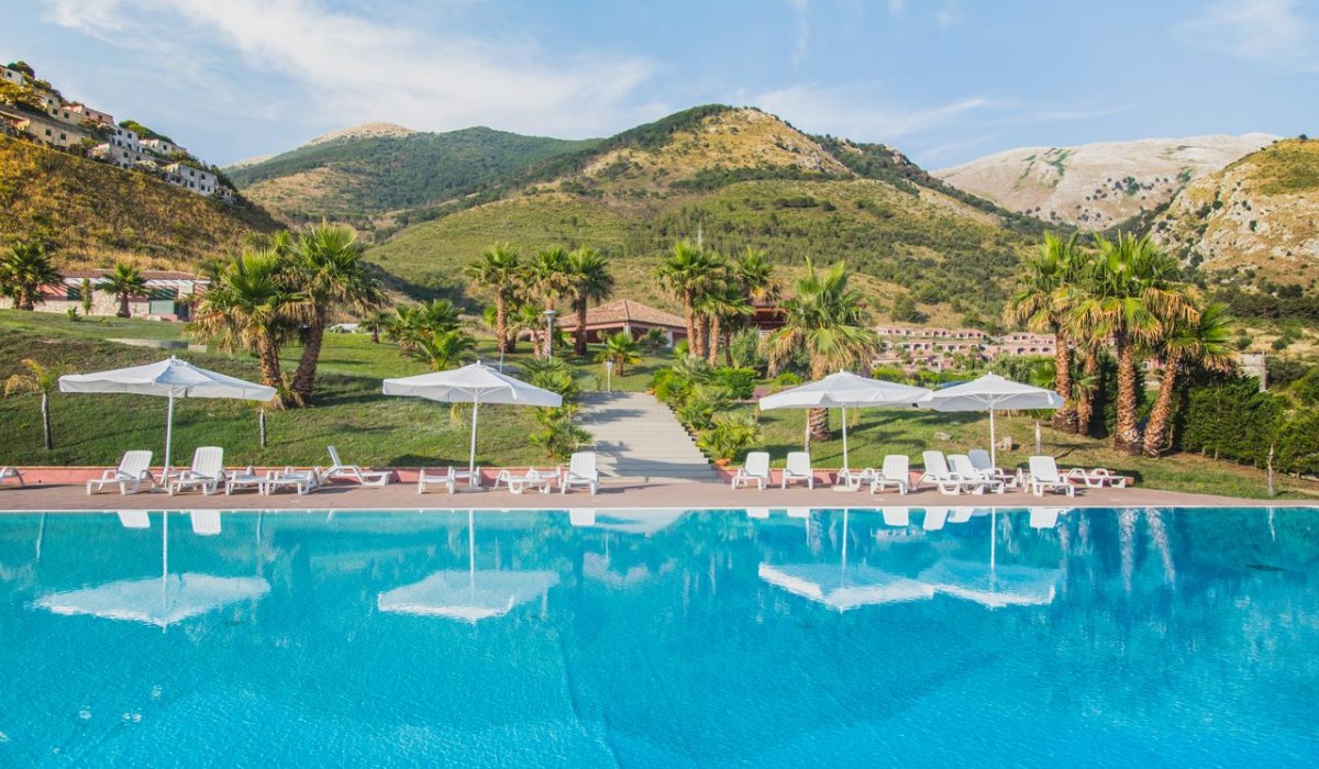 Apulia Hotel Villaggio Baia di Dino