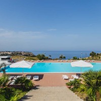 Apulia Hotel Villaggio Baia di Dino