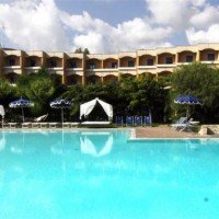 Araba Fenice Village
