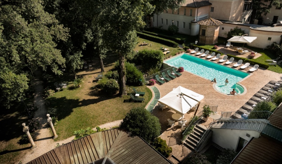 Alla Posta Dei Donini