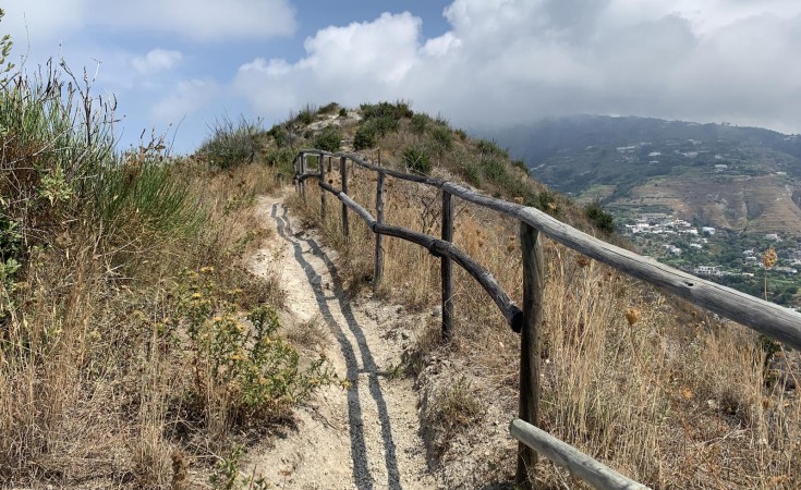 Sentiero Baia della Pelara