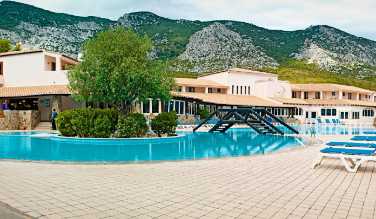 Club Esse Cala Gonone - Piscină Exterioară Descoperită