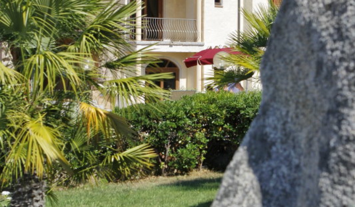 Club Esse Posada Beach Resort