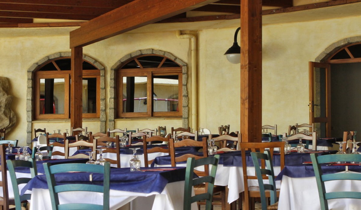 Club Esse Posada Beach Resort