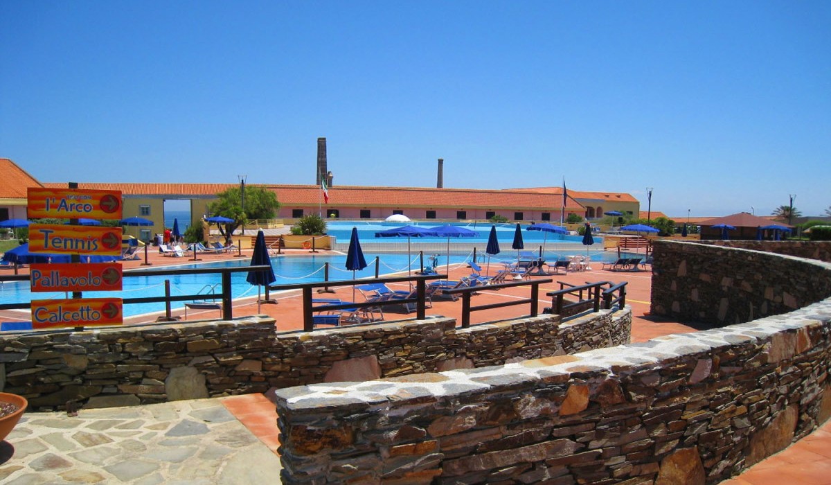 Le Tonnare di Stintino Beach Resort - Le Tonnare  di Stintino detalii ale aleilor piscinelor