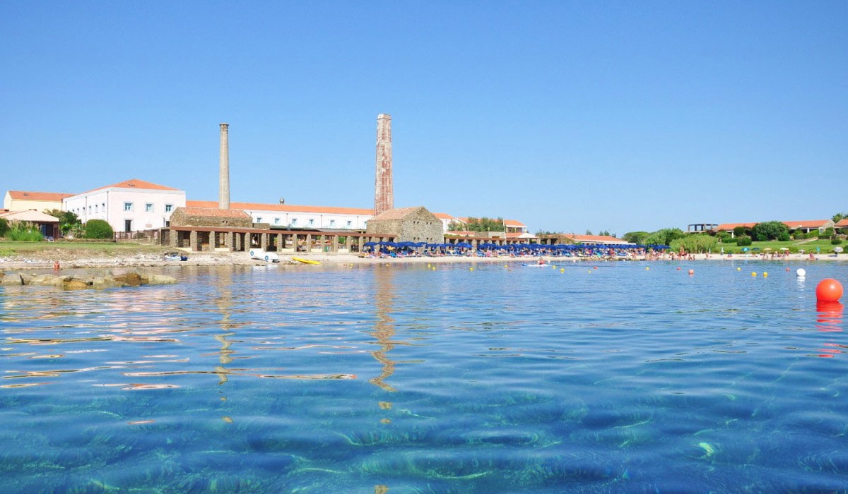 Le Tonnare di Stintino Beach Resort - Le Tonnare di Stintino din mare