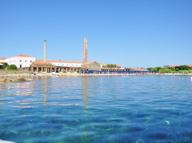 Le Tonnare di Stintino Beach Resort - Le Tonnare di Stintino din mare