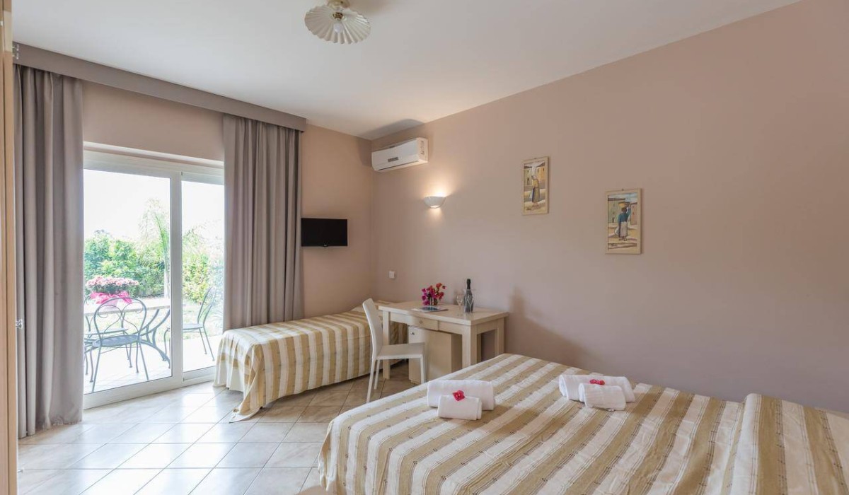 Resedinta Borgo Italico - Immagine 8