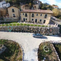 Borgo Donna Teresa structura