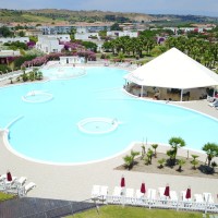 Bazinul de cassiodoro Club Esse Sunbeach