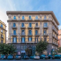 Intrarea în clădirea Pensiunii FJ Bianco