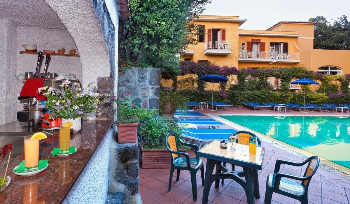 Hotel Cleopatra