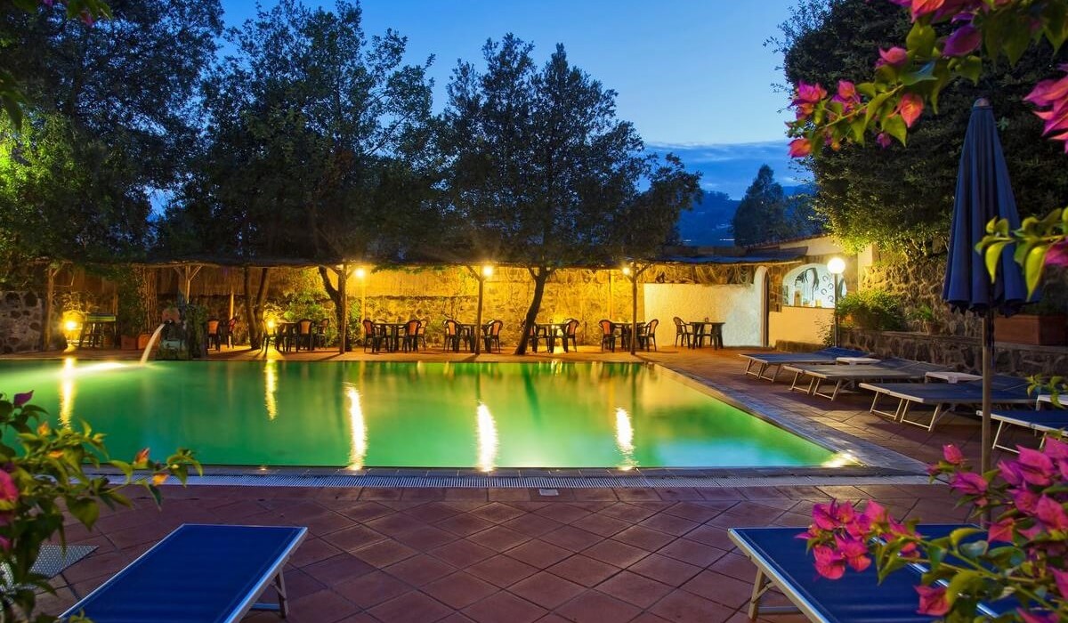 Hotel Cleopatra