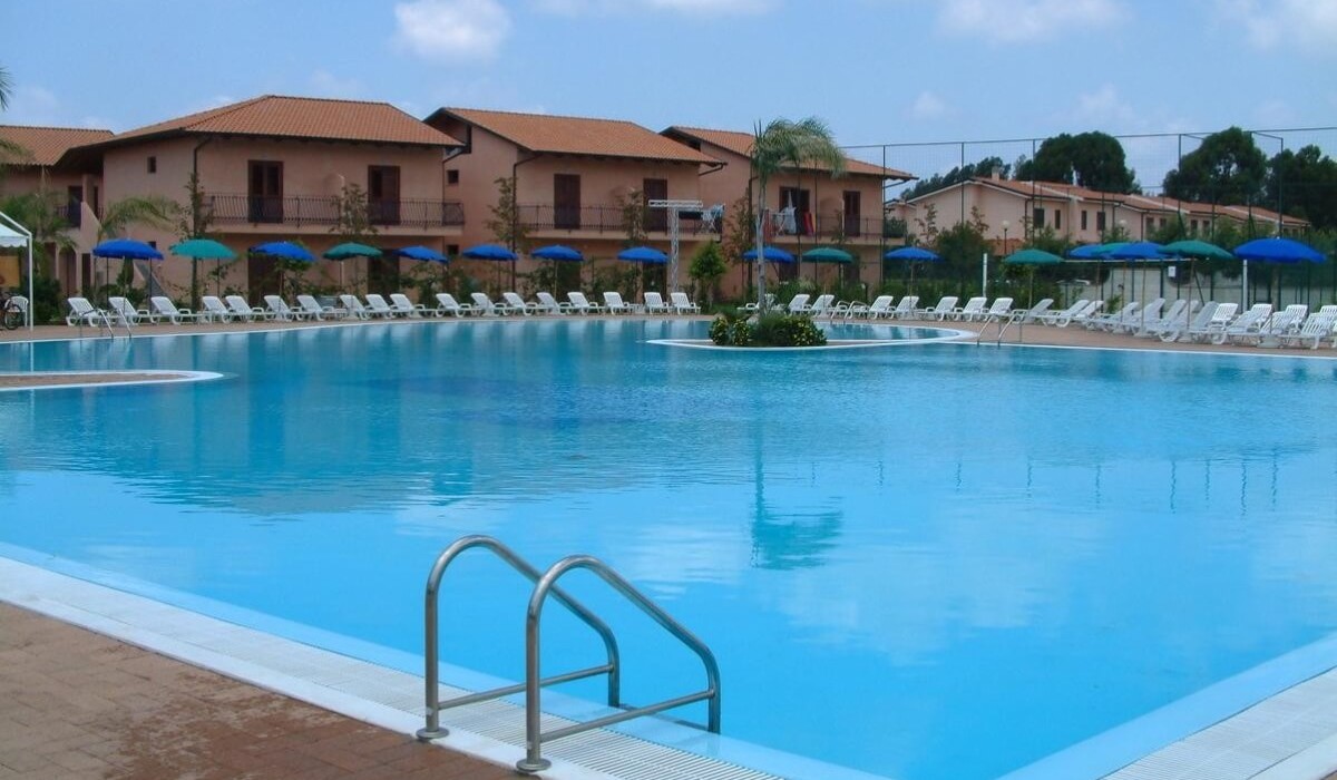 TH Porto Ada Village - Immagine 2