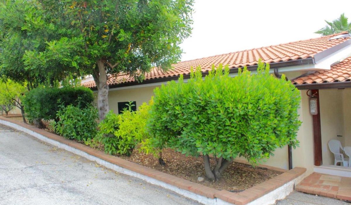 Villaggio Turistico Defensola