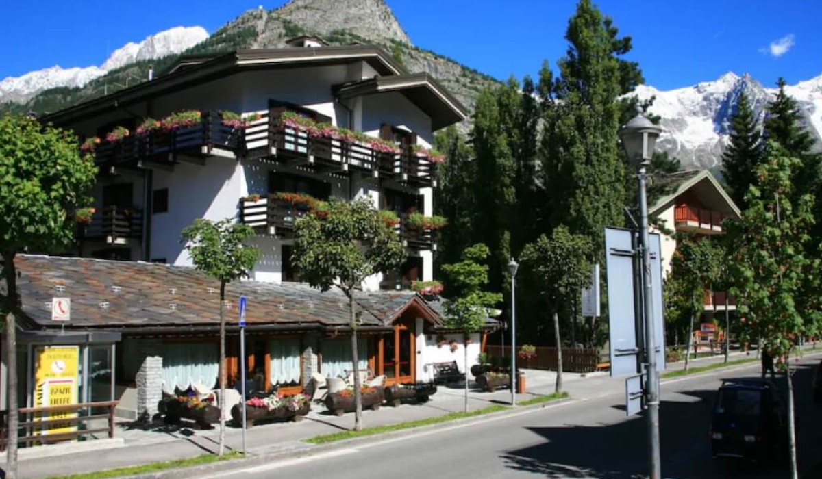 Hotel Les Jumeaux - Immagine 2