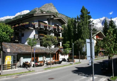 Hotel Les Jumeaux
