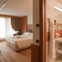 Hotel Alaska