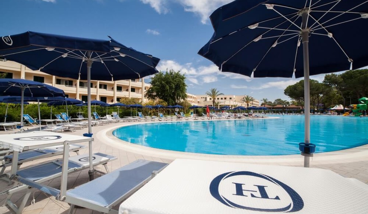 TH Ti Blu Village