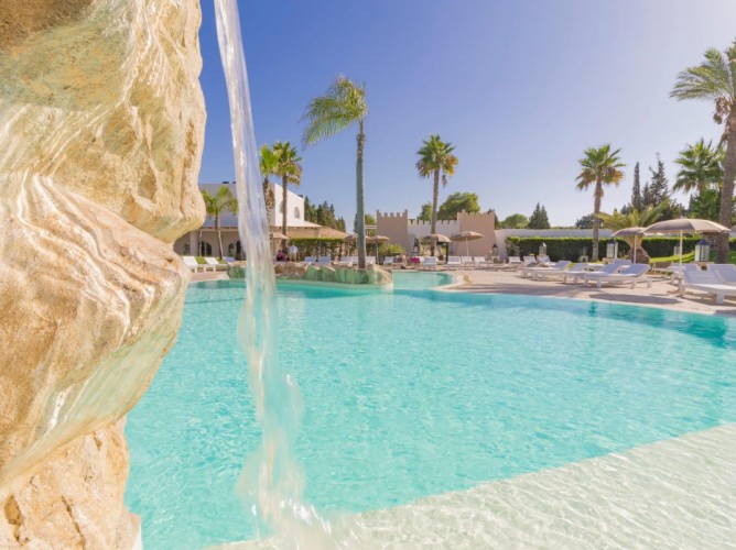 Futura Club Barone di Mare - Barone di Mare vedere la cascadă și piscină