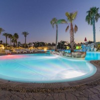 Barone di Mare vedere la piscină seara