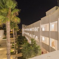 Vedere Barone di Mare asupra camerelor noaptea