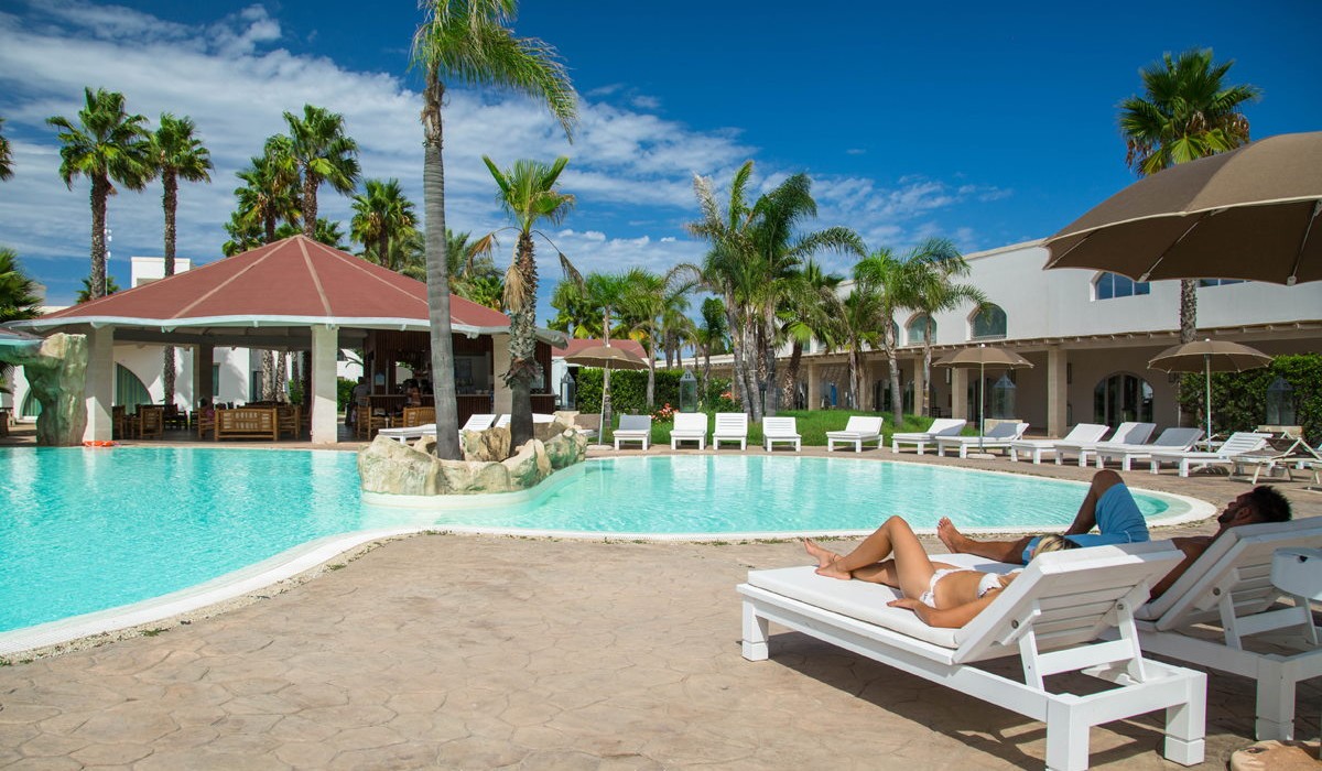 Futura Club Barone di Mare - Piscina pe partea de sud Barone di Mare