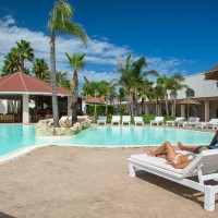 Piscina pe partea de sud Barone di Mare