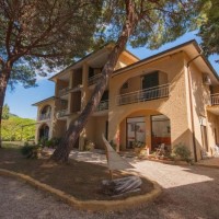 Residence Golfo della Lacona