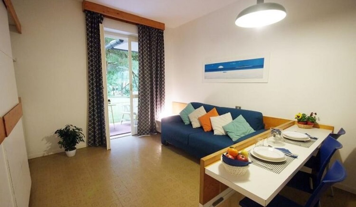 Residence Golfo della Lacona