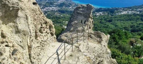 Muntele Epomeo din Ischia