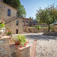 Borgo Pulciano Agriturismo & Resort