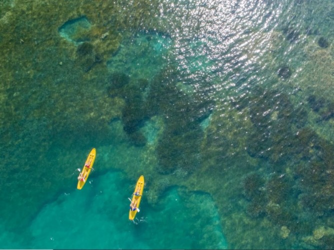MClub Lipari - Marea minunată din Sciacca văzută din canoe