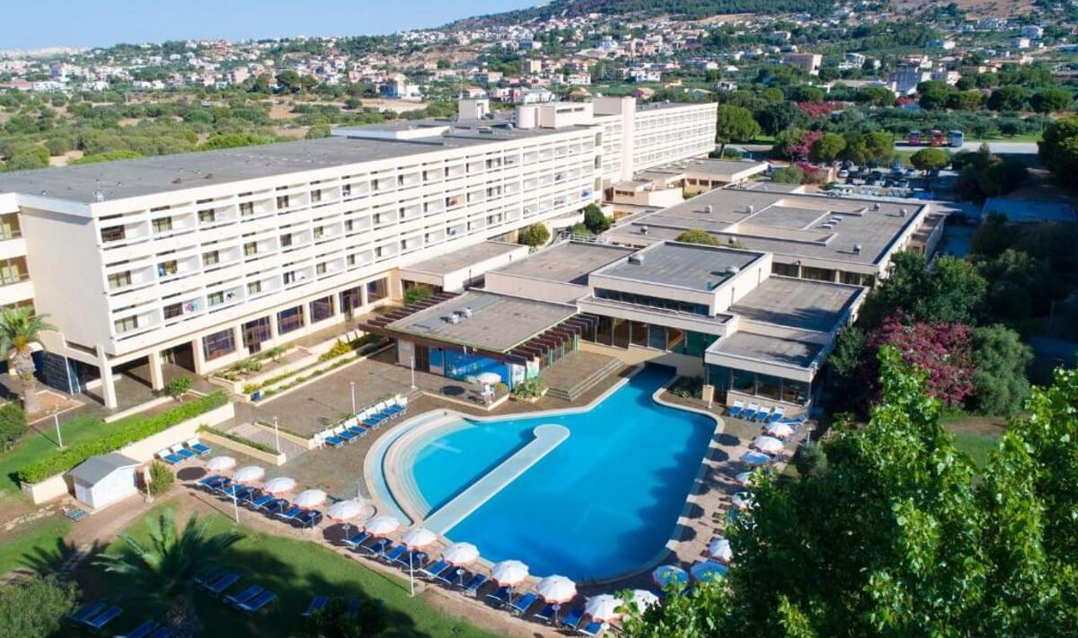 MClub Lipari - Stațiunea văzută de sus