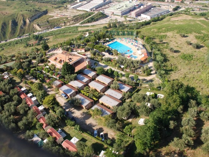 Apulia Hotel Silvi Marina - Satul Silvi Marina de sus