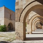 Curtea caravanseraiului Sultanhani