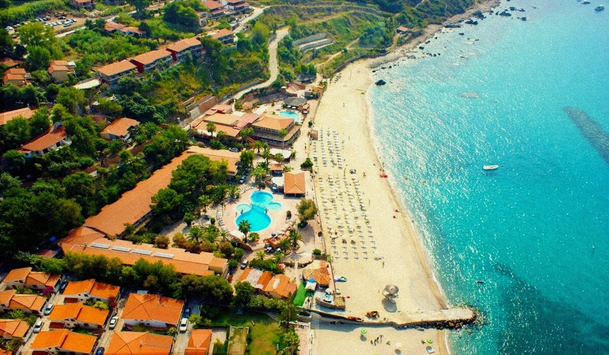 Futura Style Baia Tropea Residence - Immagine 1 Futura Style Baia Tropea Residence - Immagine 1