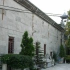 Mănăstirea Sfânta Maria a Izvorului, timp de aproape o mie cinci sute de ani, acest sanctuar a fost unul dintre cele mai importante locuri de pelerinaj ale ortodoxiei grecești.