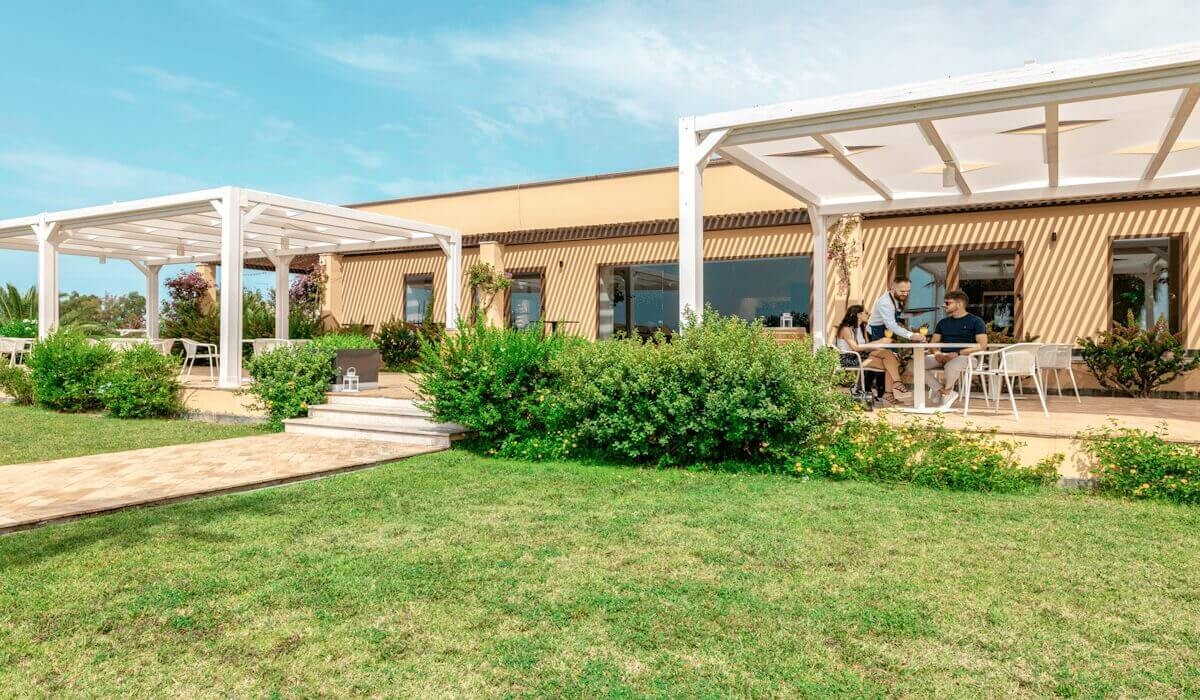 Falconara Resort - Barul complexului