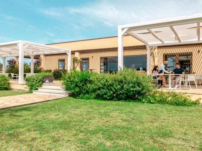 Falconara Resort - Barul complexului