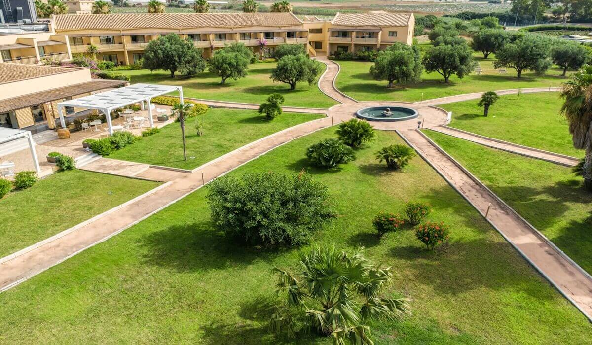 Falconara Resort - Grădina resortului