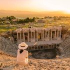 Vederea Amfiteatrului din Hierapolis la Pamukkale, Turcia