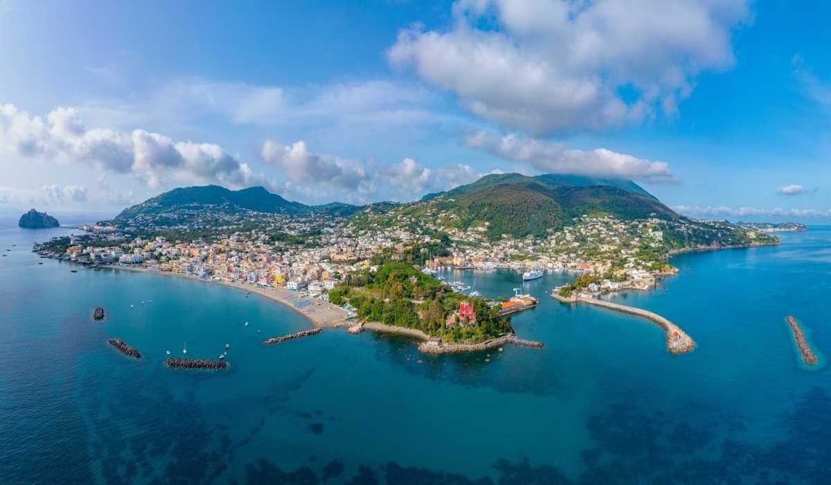 Formula Roulette 4* Hotel - Lacco Ameno Formula Roulette 4* Hotel - Lacco Ameno