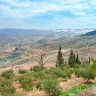 Vedere asupra Țării Promise de pe Muntele Nebo în Iordania.
