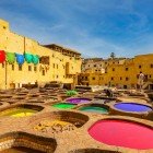 Tăbăcării tradiționale din piele în Medina din Fes, vechea capitală a Marocului