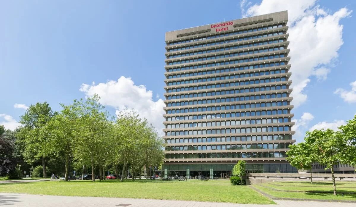 Leonardo Hotel Amsterdam Rembrandtpark - Leonardo Hotel Amsterdam Rembrandtpark vedere a exteriorului de la iaz