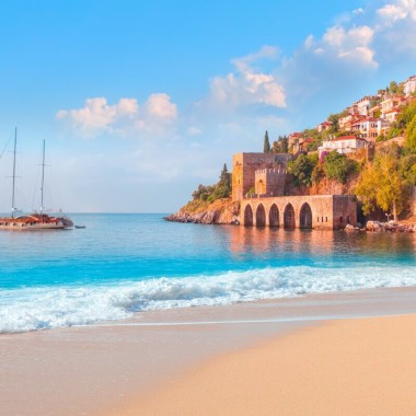 Tur Kervansaray cu mare