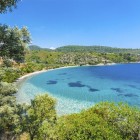 Golful Ilgin din Turcia, cu apele sale cristaline și peisajele naturale, oferă o evadare perfectă pentru cei în căutarea liniștii, frumuseților naturale și autenticității.