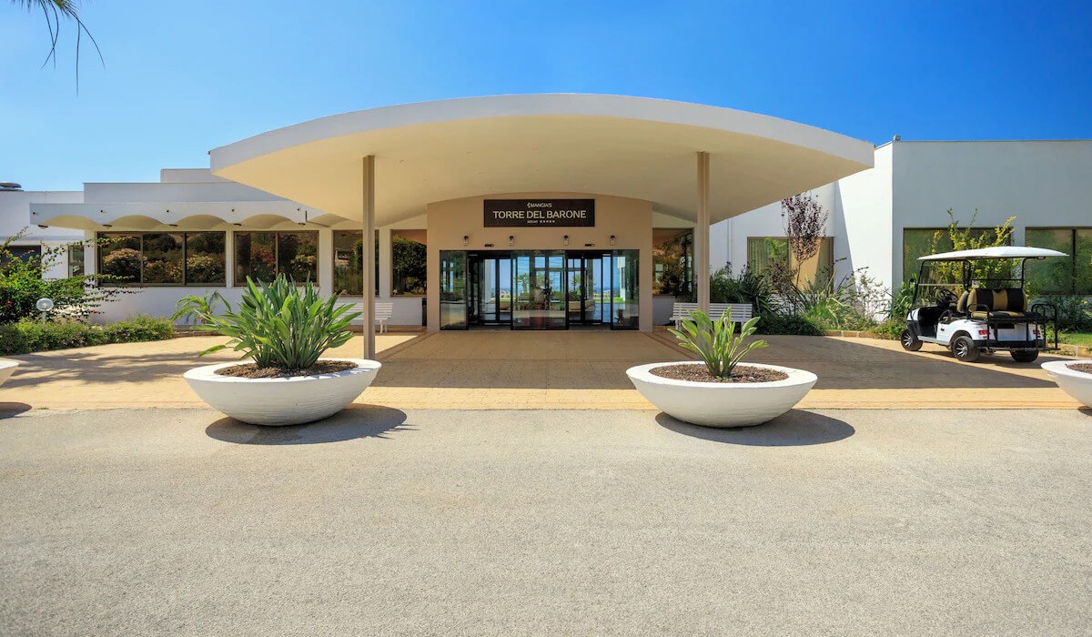 Mangia's Torre del Barone Resort - Intrarea stațiunii 5*